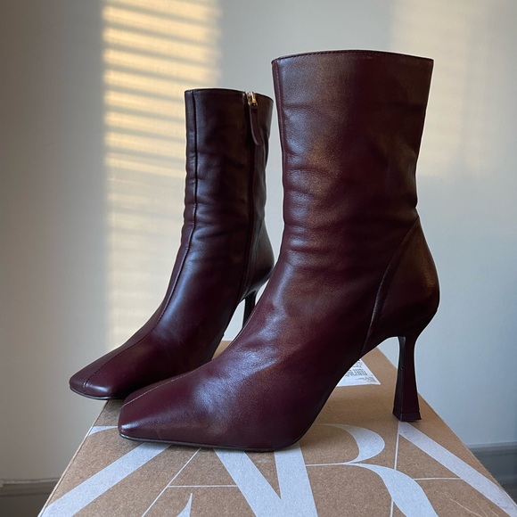 ZARA BURGUNDY LEATHER ANKLE BOOTS - Picture 5 of 9